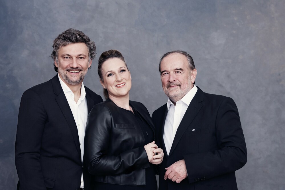 Jonas Kaufmann, Diana Damrau, Helmut Deutsch 
Photographer: Julia Wesely