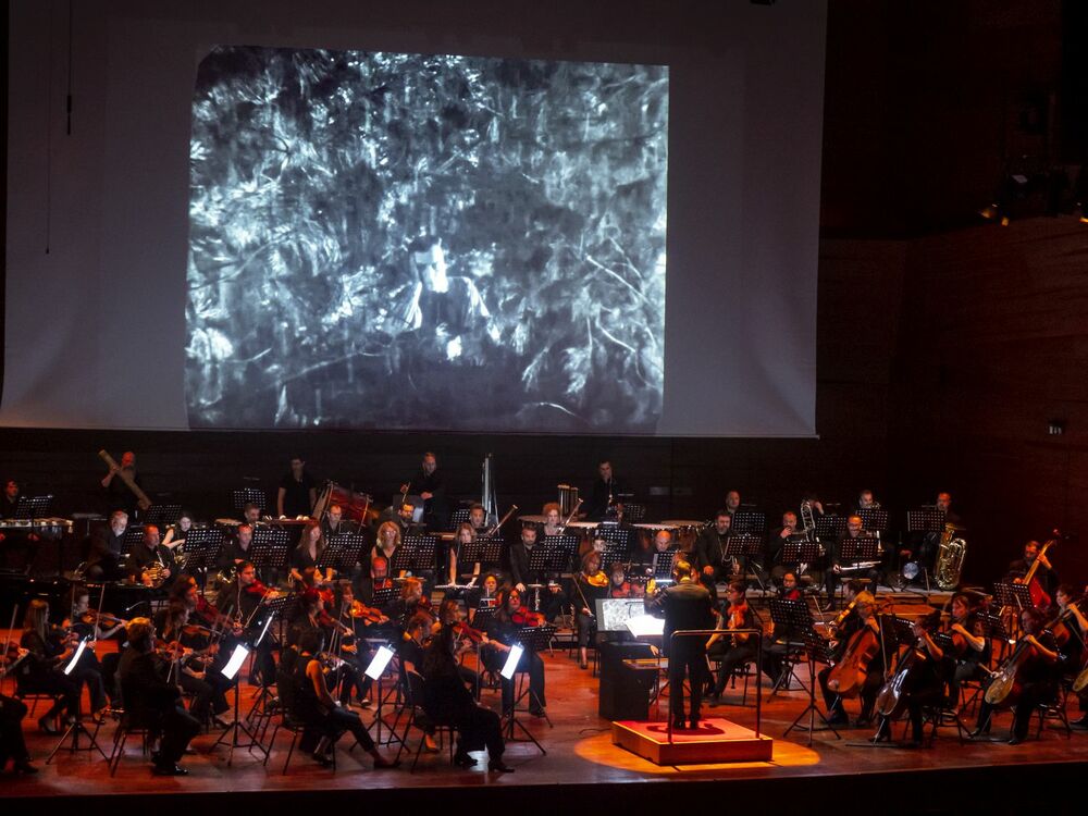 The General | Róbert Farkas and the Pannon Philharmonic Tóth László