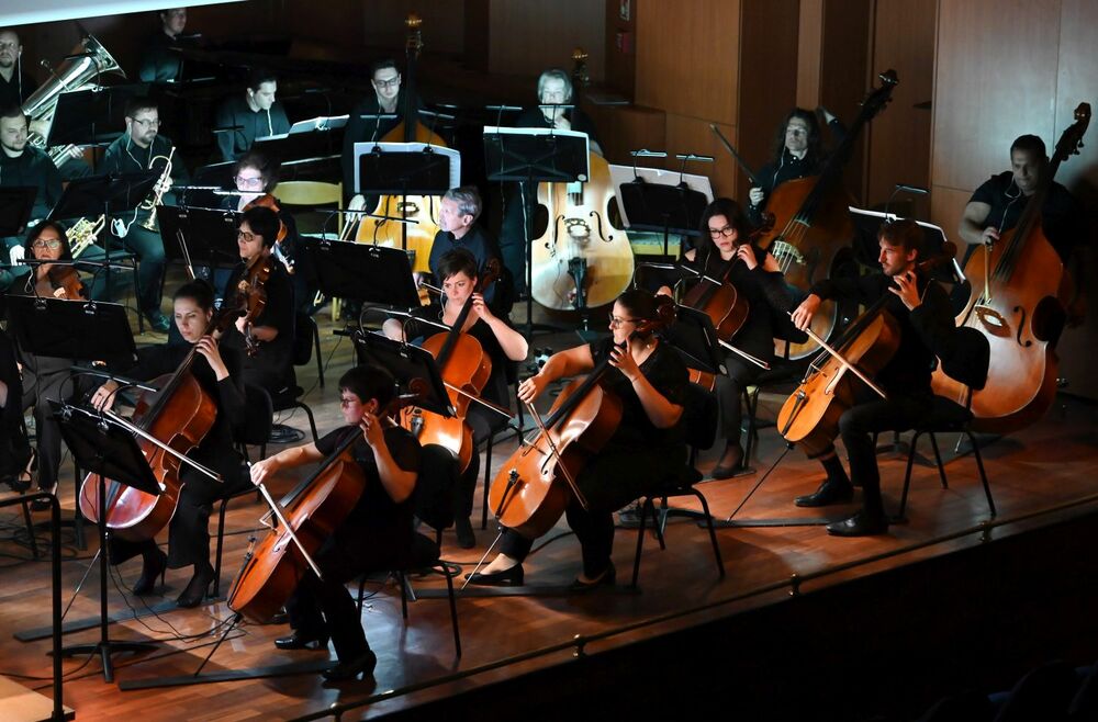 The General | Róbert Farkas and the Miskolc Symphony Orchestra Kiss Viktor / Bartók Tavasz