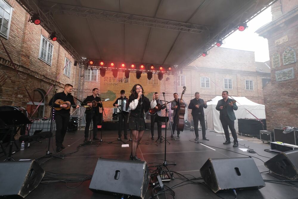 Ritmo PIKNIK Pécsen Tóth László / Bartók Tavasz