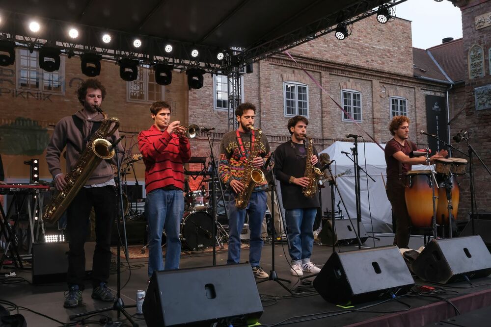 Ritmo PIKNIK Pécsen Tóth László / Bartók Tavasz