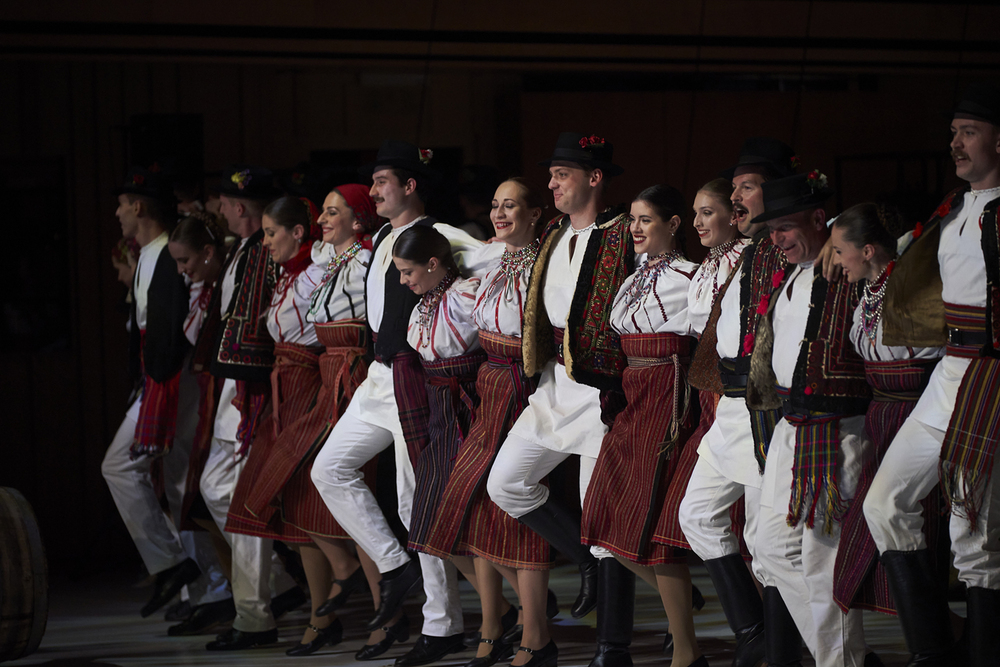 Hungarian State Folk Ensemble: His Cross Blossomed – premiere at Müpa Budapest Valuska Gábor / Müpa