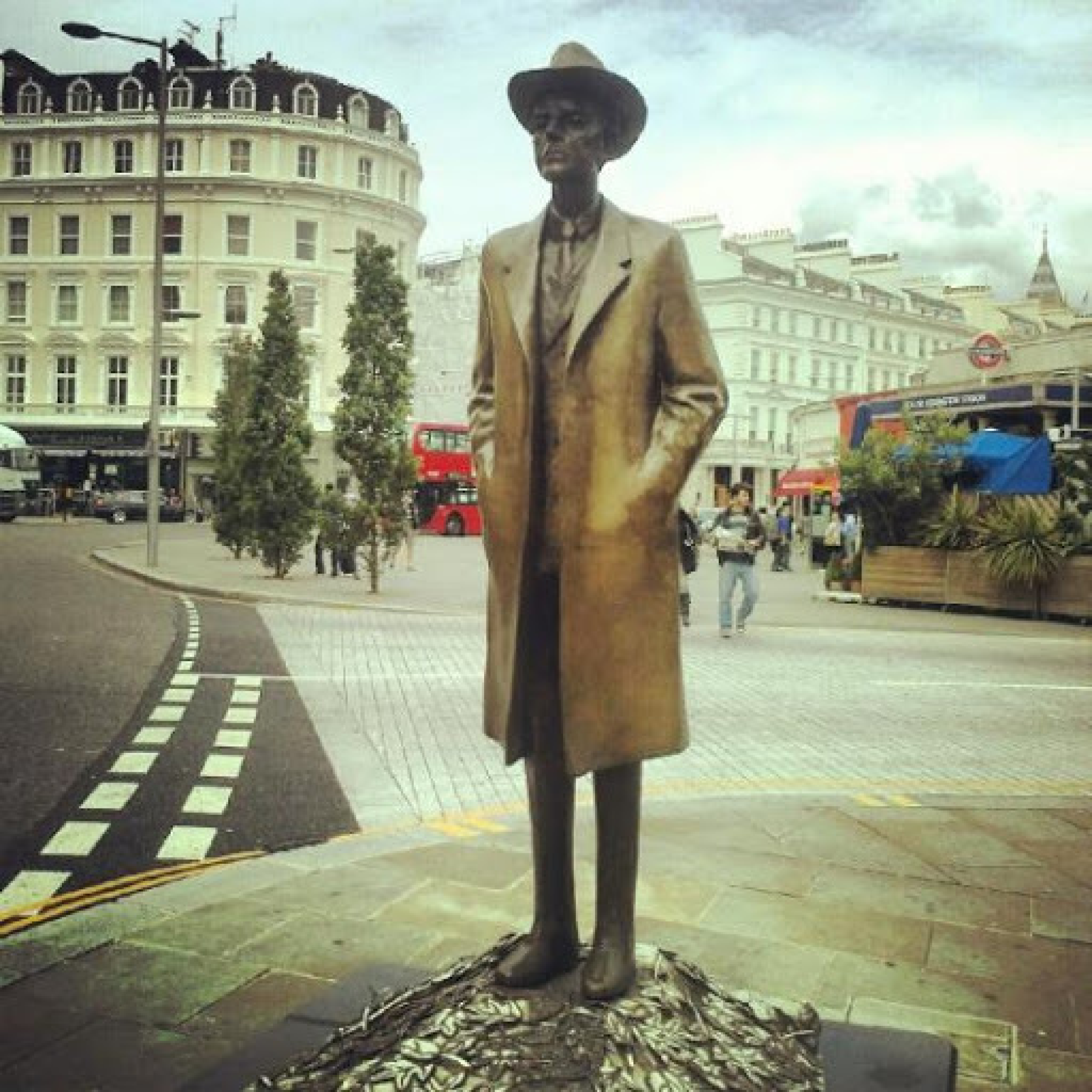 bartok_szobor_londonban.jpg