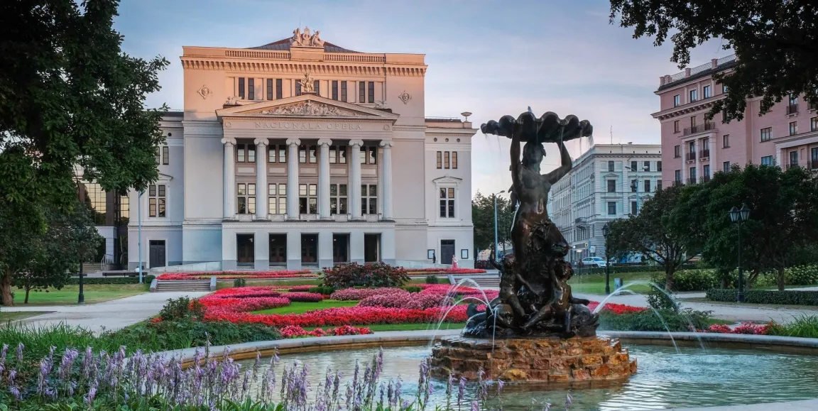 riga-opera-festival-tour.jpg