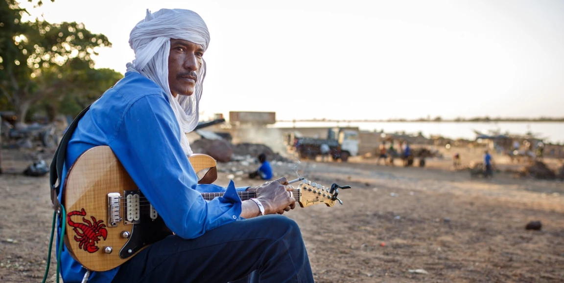 30812_20604_Mali_Blues_2_Ahmed_Ag_Kaedi_Konrad_Waldmann_web.jpg